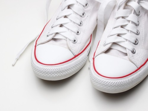 https://pronomianew.pomens.gr/index.php?option=com_jomcomdev&format=raw&task=ajax.image&pr=dz01MDAmYWM9NC8z&hash=4ad98b&dir=cy&src=23-sneakers-4161647_960_720.jpg